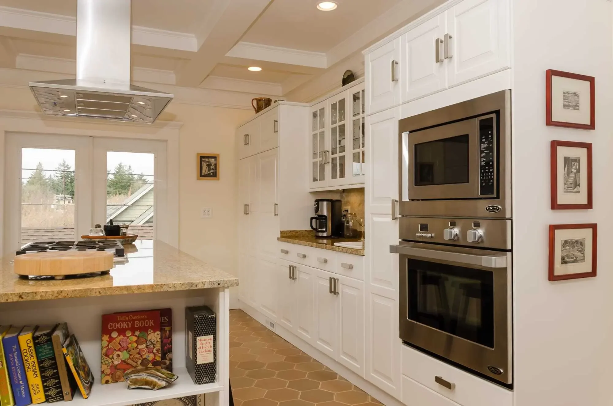 These new IKEA kitchen cabinets looks right at home in this 1905 house