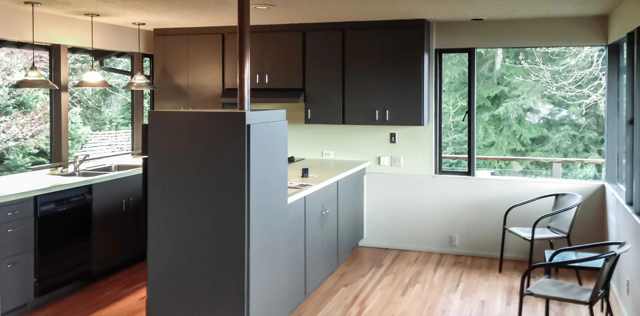 It's hard to believe that this is what the kitchen used to look like!!