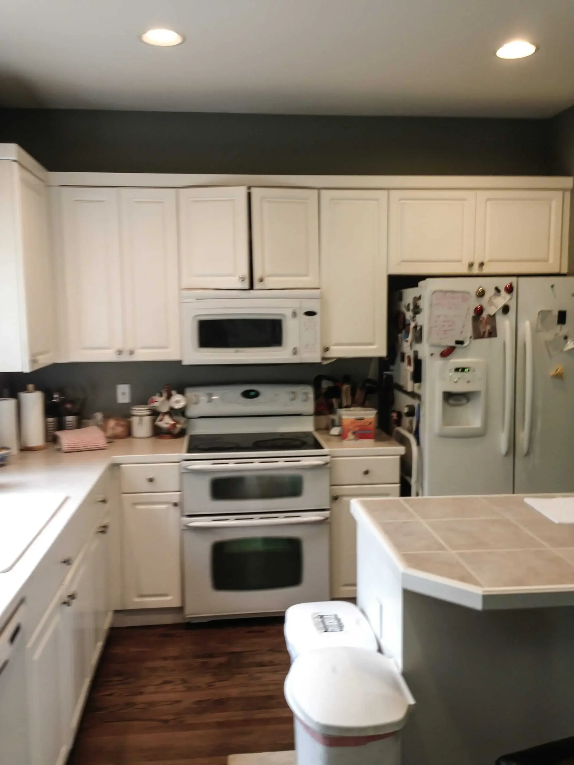 Original kitchen (before)